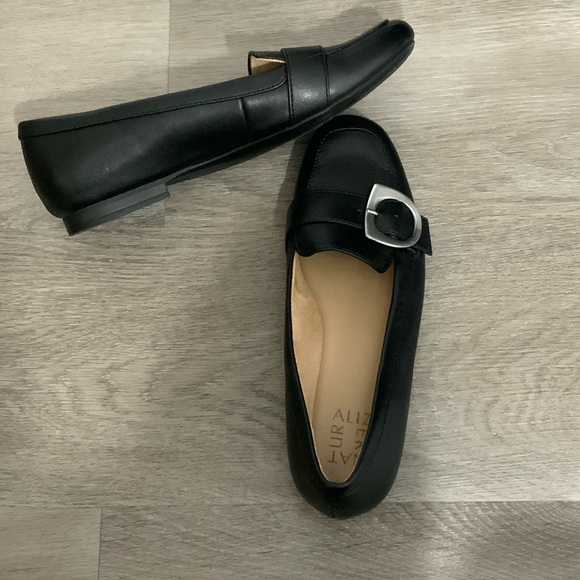 Naturalizer Shoes - Naturalizer Size 7.5 Black Loafers with Silver Buckle Detail - New